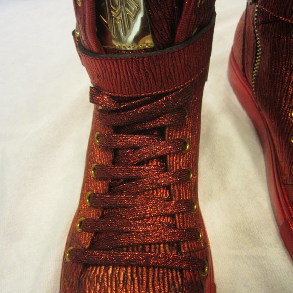 SULLIVAN 24 BY JUMP, NY, COLLECTIBLE RED & GOLD BASKETBALL SNEAKERS - Picture 9 of 16